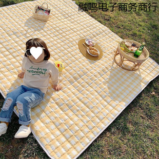 Picnic Mat Moisture-Proof Mat Thickened Outdoor Picnic Camping Beach Tent Floor Mat Waterproof Mat Portable Outing