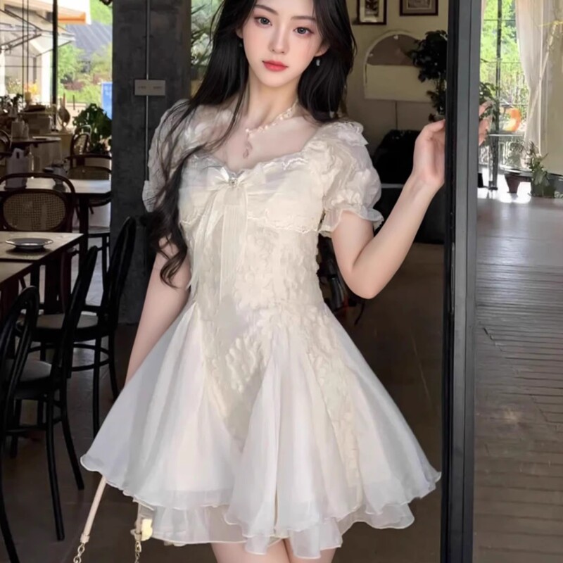 纯欲白月光气质蓬蓬网纱拼接连衣裙女2025夏季法式温柔绝美小裙子|undefined