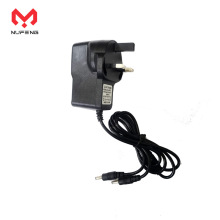 ů�hӢҎ7.4V1A�늳����׳����һ�϶��ӟ�l��Ь�|�p��