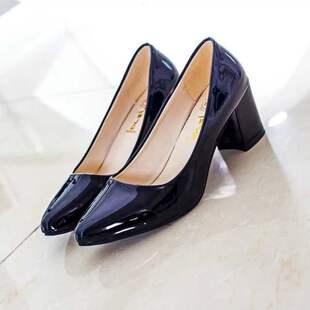 33-41��aŮ�߸�Ь�\�ڴָ���ɫ�@���IЬ���^����Ь��ƤЬ��Ь