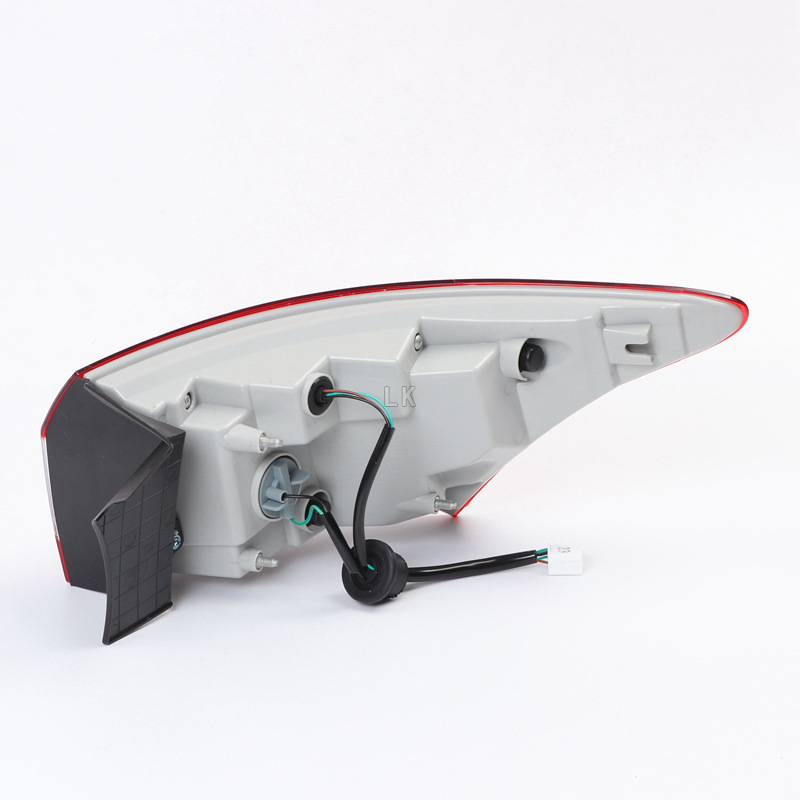 Suitable for GAC Trumpchi GS4 rear tail lamp assembly brake lamp cover legendary reversing lamp housing gs4 rear bumper lamp rear fog lamp