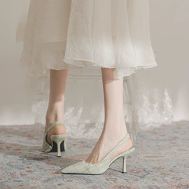 女式时装单鞋;高跟凉鞋;女式皮靴