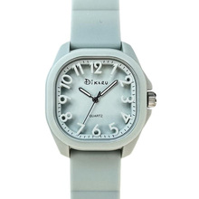 �ֱ�Ů���¿�W�������и��ֵ�@�װٴ��ഺ�L��ˮС����ʯӢ��