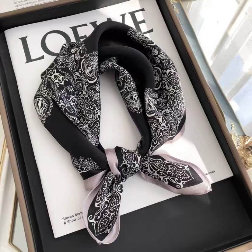 51ef376431cd33ded76481d8a8be6b