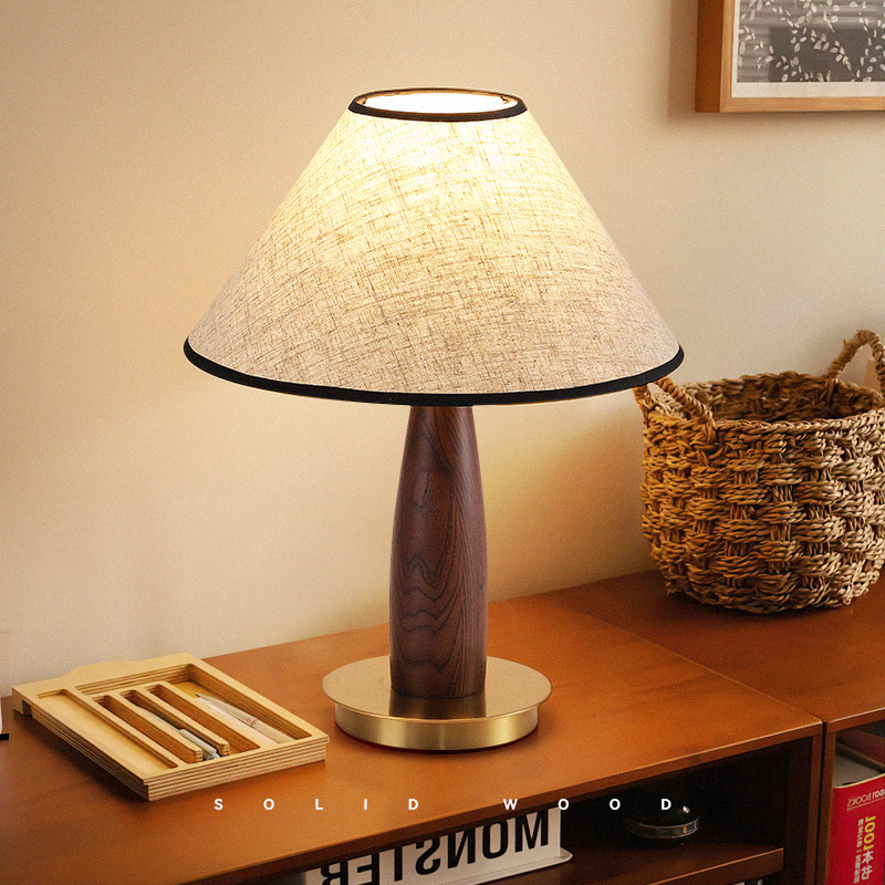 美式復古檯燈輕奢胡桃木吧檯茶室設計師客廳書房臥室床頭裝飾檯燈