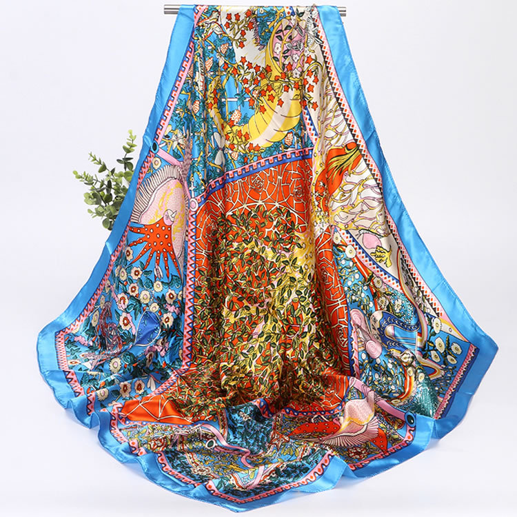 Foulard in seta da donna chic quadrato per capelli e collo_voghion.com