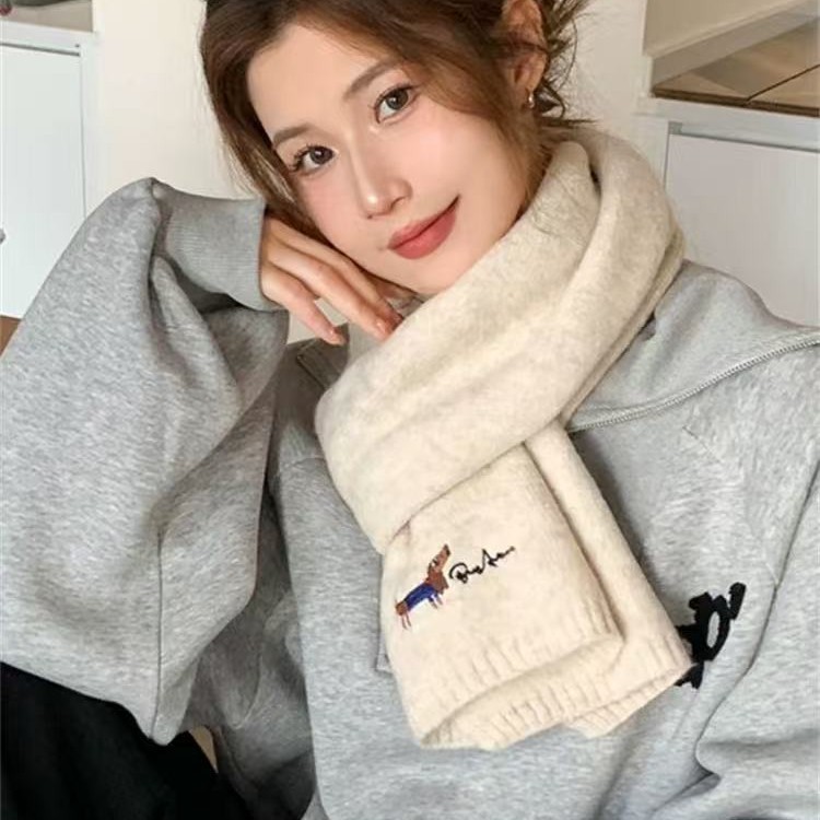 Korean sausage puppy scarves keep warm in autumn and winter seasons