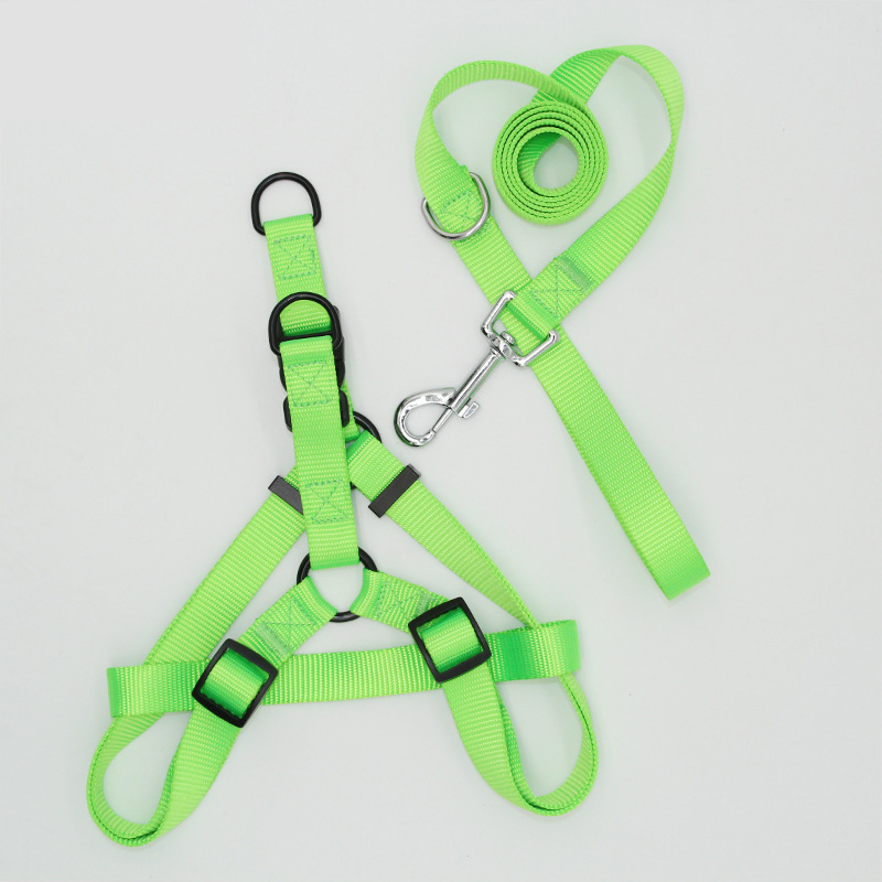 Correa de pecho para mascotas dedicada transfronteriza a prueba de explosiones perro grande transpirable reflexivo pecho trasero perro caminando cuerda fábrica al por mayor