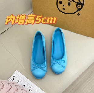 ��ʽ�����Y�\�ڰ���ЬŮ2025���¿�������{ɫ��Ьܛ�׬�����Ь