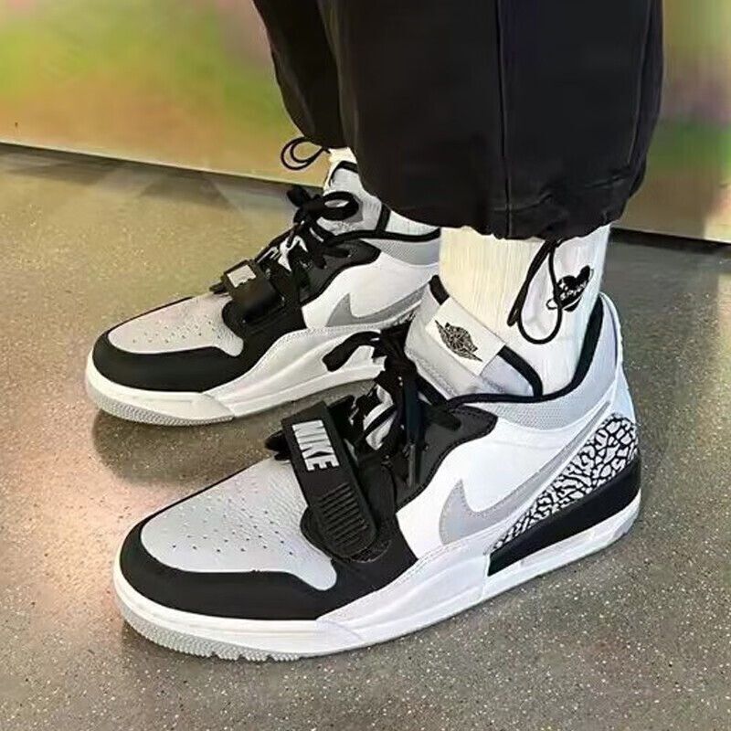 Popular Model Aj312 Low-Top Ash Gray Outdoor Sports Casual Basketball Shoes Campus Trendy Unisex Niche Sneakers Versatile