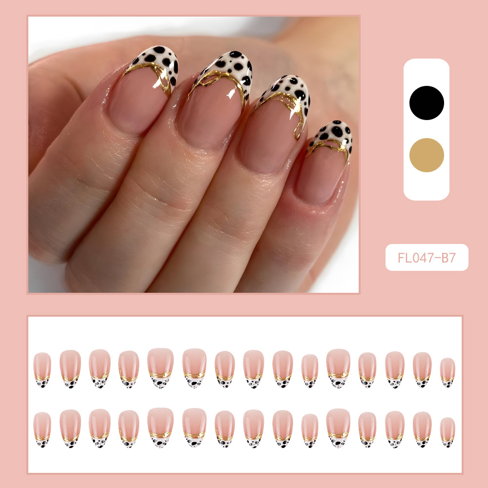 Uñas postizas 3D estéreo blanqueadoras, muy vendidas, piezas de arte de uñas portátiles transfronterizas, pegatinas de uñas sencillas con un toque de alta gama, venta al por mayor