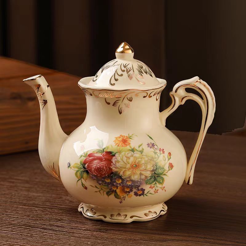 Set de tazas de café europeas pequeñas tazas de té de la tarde de lujo casero cortes de alta calidad tazas de café de cerámica exquisita plato