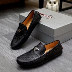 头层牛皮黑色休闲皮鞋男士简约显品味