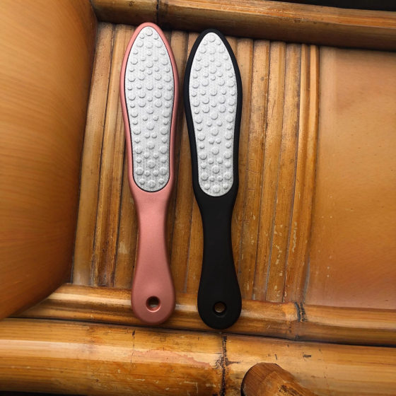 Foot File, Foot Rubbing Artifact, Double-sided Foot Rub Corrosion Foot File 430 Stainless Steel Large Heart-shaped Sword-shaped