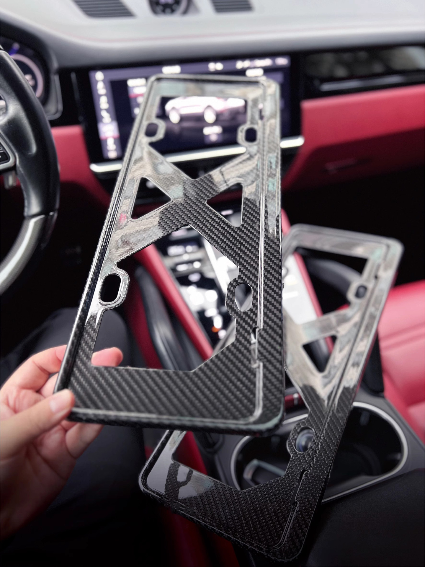 Suitable for Porsche Real Carbon Fiber License Plate Frame Tucayenne macan911 Panamera 718 Taycan