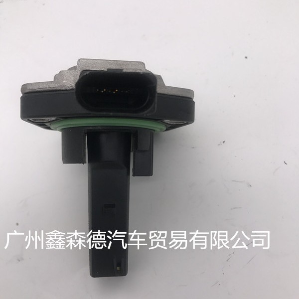 Los fabricantes suministran el sensor de nivel de aceite del cárter de aceite sensor de posición de aceite 1J0907660B