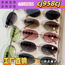 ¿�Ұ��������۾�Ů�߼�����ԲС������ʱ�а�����ƽ�⾵Z3179U