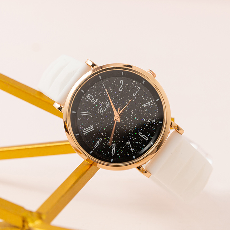 Neuer Trend minimalistische digitale Zeitskala Quarz Damenuhr, weiche Silikon Paar Uhr_voghion.com