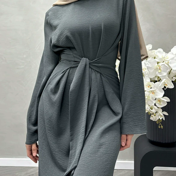 Loriya 2024 AliExpress Dubai Ближний Восток Турция Dubai стильная приличествующая одежда abayaLR822