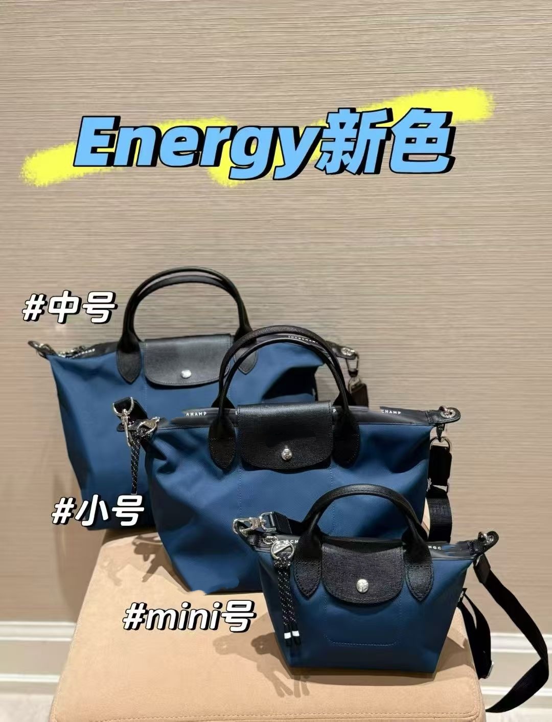 진한 파란색