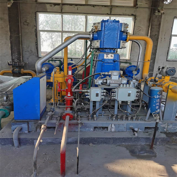 天然气井口增压装置  单流量计双枪加气柱   变频启动   自动控制