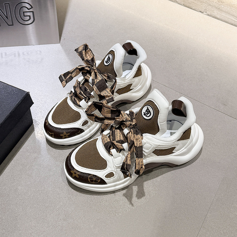 Women's Dad Shoes 2026 New Versatile Celebrity Style Bow-Shaped Thick-Soled Lace-Up Height-Increasing High-Heeled Sneakers