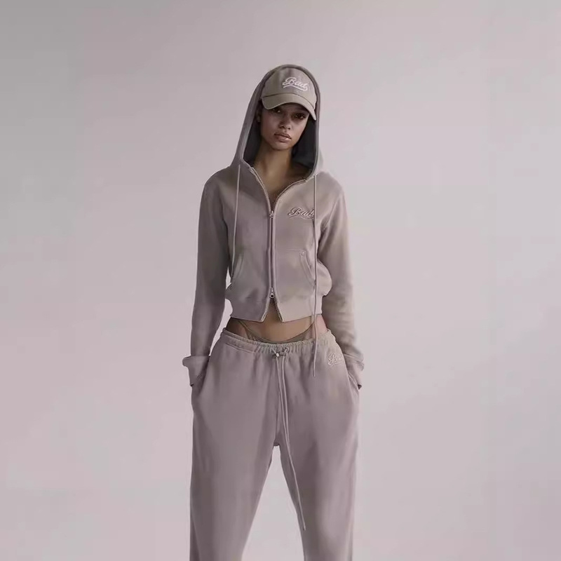 Badbloood Cream Zipper Sweater Coat Short Casual Embroidered Tobacco Hip-Hop Sport Hoodie Badbloood Cream Zipper Sweater Coat Short Casual Embroidered Tobacco Hip-Hop Sport Hoodie