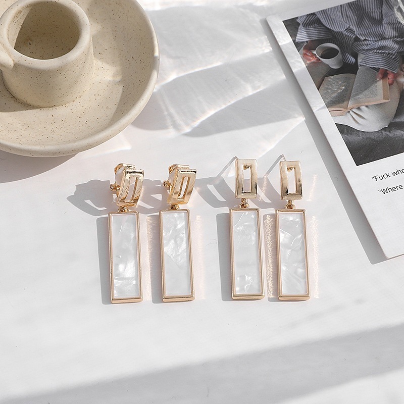 Korean Style Geometric Square Earrings, Niche Design, Fashionable and Elegant Ear Clips for Women, S925 Silver Needle Earrings, Wholesale