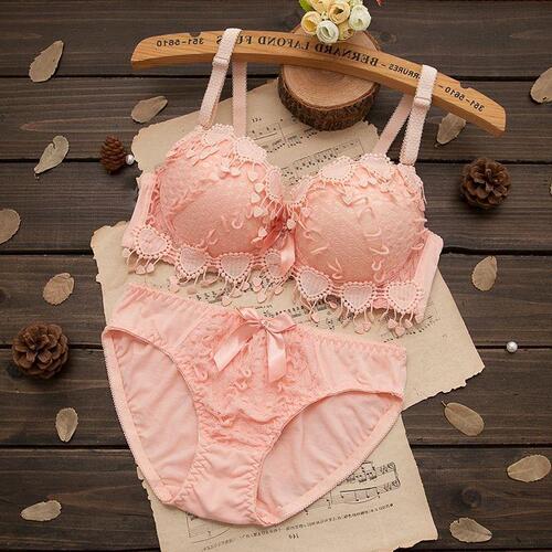 Underwear and panties, a set of female Korean bras, small bras, high school students, push-up, Japanese style set, push-up