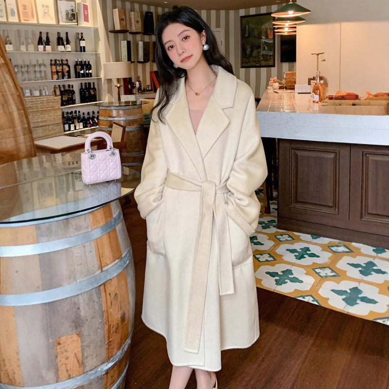 Autumn and Winter New Hepburn-style Double-sided Woolen Coat Small Camel Velvet Coat Thickened Women's High-grade Bathrobe Autumn and Winter New Hepburn-style Double-sided Woolen Coat Small Camel Velvet Coat Thickened Women's High-grade Bathrobe