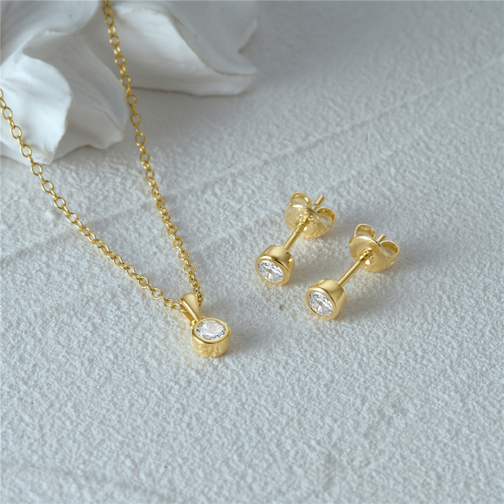 6g Weight Zircon Inlay Material Jewelry Set Classification Earrings + Necklace Quantity Holiday, Daily Occasion 925 Sterling Silver Material Round Pattern Women's Gender Inlay Design Shiny Style 925 Sterling Silver Zircon Inlay Round Jewelry Set 6