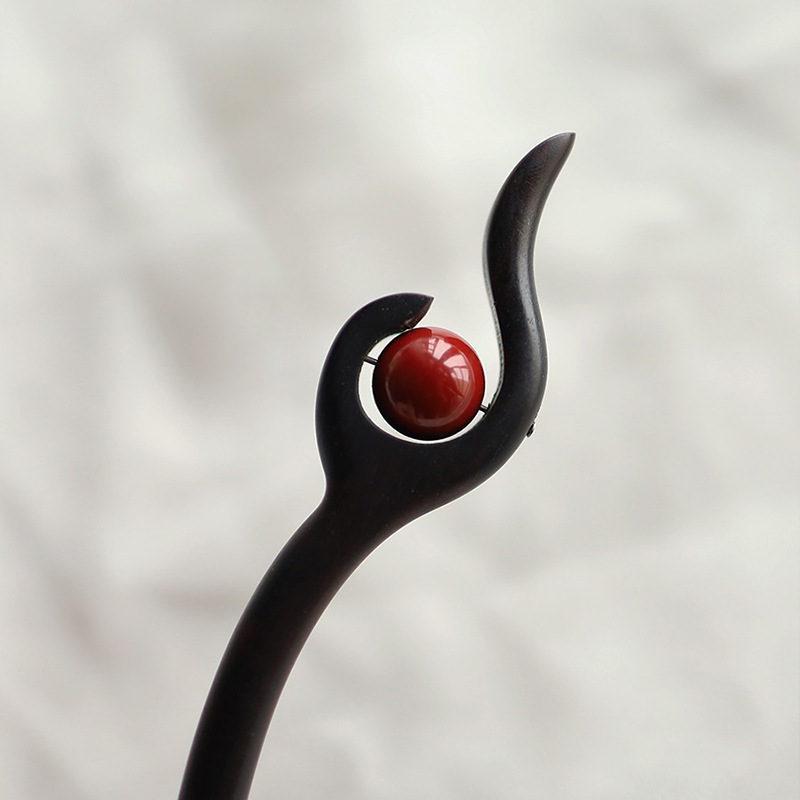 A58 레드 구슬 브랜치 버드 [내츄럴 에보니]