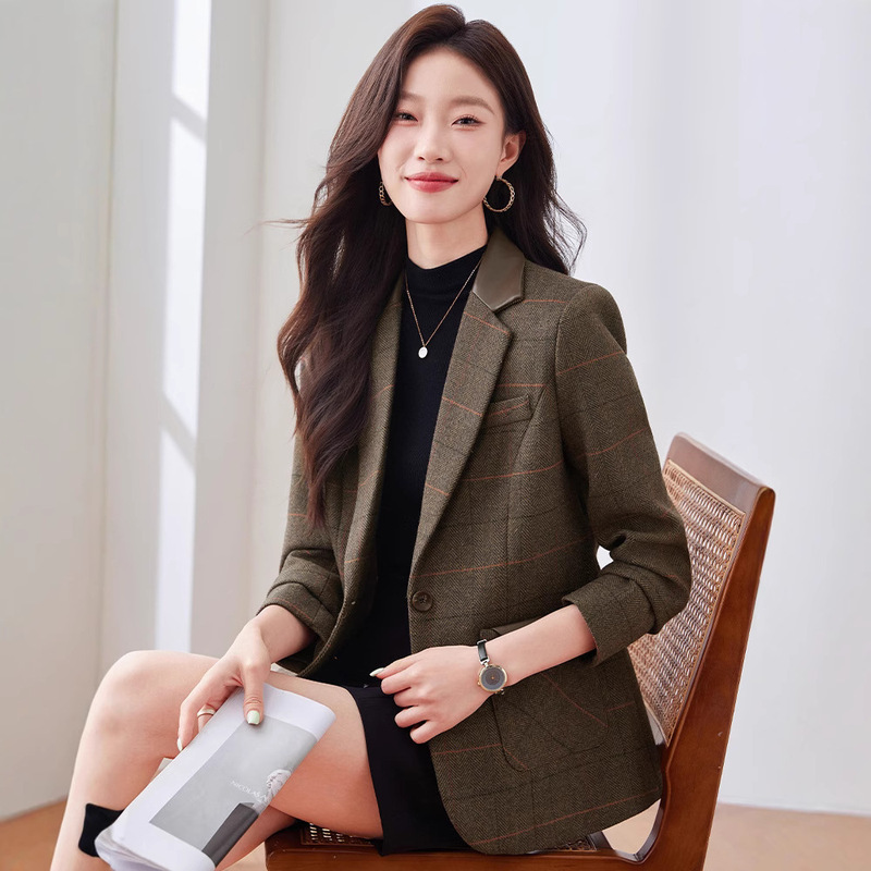 brown Wool Suit Jacket Women's Autumn and Winter 2024 New Wool High-end Sense Small Slim-fit Suit Top