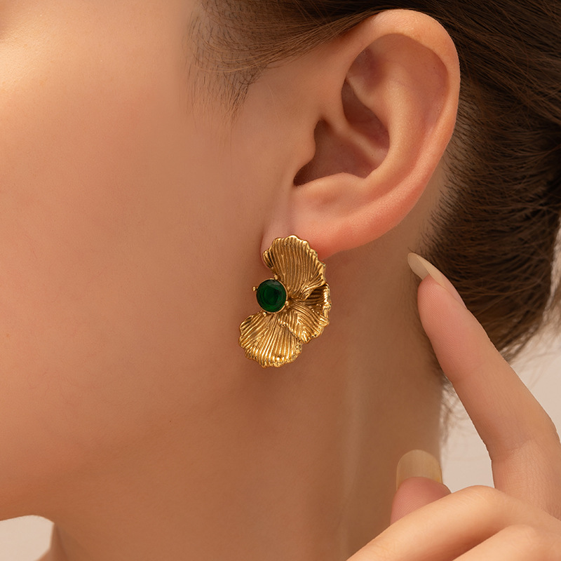 1 Paar Elegant Bloemen Titanium Staal Oorknopjes display picture 2