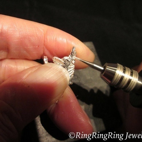 Vintage Hollow Flower And Leaf Ear Clips For Non-pierced Ears_voghion.com