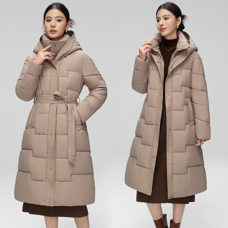Ropa de algodón mediano y largo para mujeres 2025 cintura delgada encapuchada de invierno nueva moda versátil abrigo de algodón caliente coreano