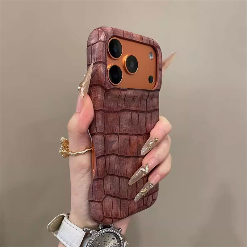 Retro Crocodile Pattern Suitable for Iphone17Pro Phone Case, Apple 16Pro High-End Style, 15Pro Simple Style, 14Pro Retro Crocodile Pattern Suitable for Iphone17Pro Phone Case, Apple 16Pro High-End Style, 15Pro Simple Style, 14Pro