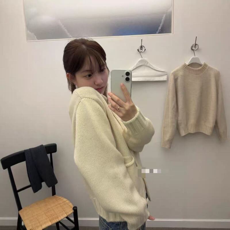 Now Available: Ng Korea Dongdaemun Designer No**Ing Wr***En Wool Pocket Knit Cardigan