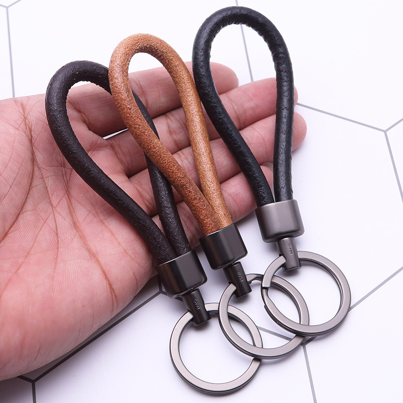 Retro Simple Cowhide Hand Rope Keychain Pendant Creative Personalized Car Chain for Men and Women Couple a Pair of Key Ring Ring