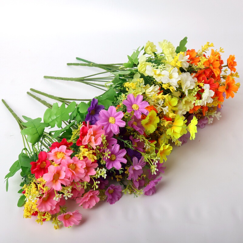 Simulation flower 28 head jump orchid Daisy Flower home living room decoration display silk flower plastic flower spot wholesale Simulation flower 28 head jump orchid Daisy Flower home living room decoration display silk flower plastic flower spot wholesale