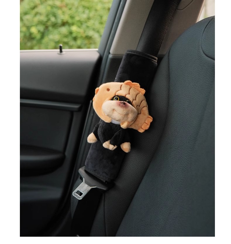 Bee Puppy Car Seat Belt Shoulder Holder Car Safety Belt Holder Car Interior Decoration Ornaments Anti-Sling Neck