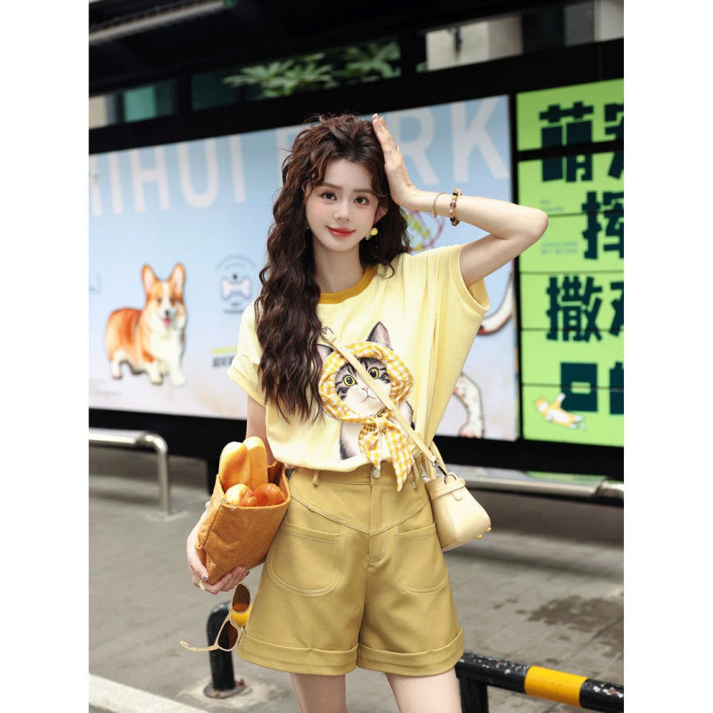 小个子港味套装女短袖印花上衣大方得体穿搭一整套新款洋气短裤潮|undefined