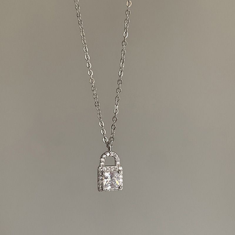 Collar de bloqueo Tongxin para las mujeres ins estilo coreano lujo luz temperamento simple cadena clavícula novias cumpleaños