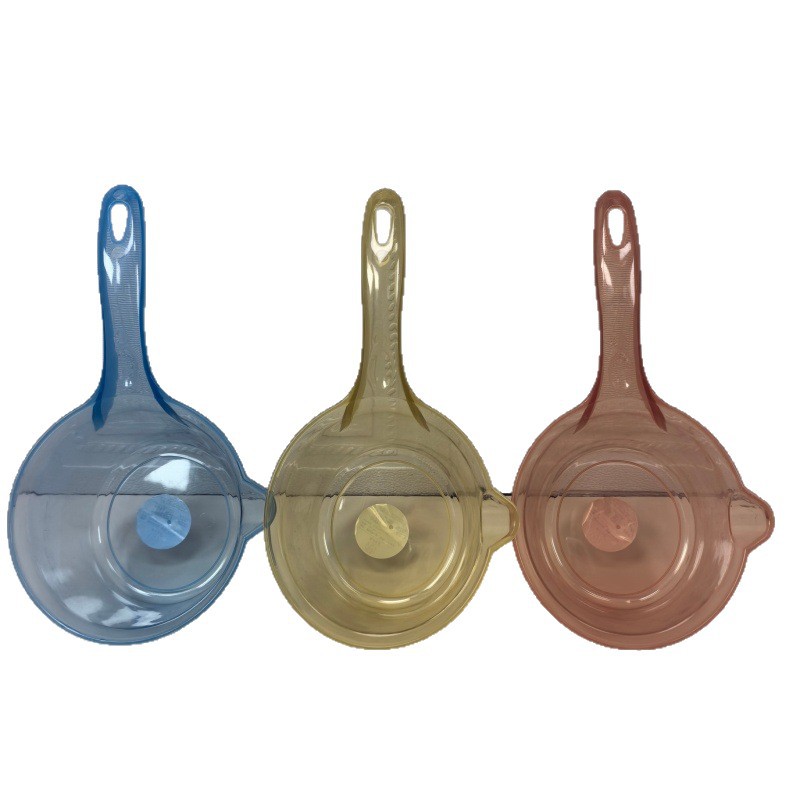 Cucharón de agua de plástico transparente con mango largo para colgar, para baño de niños y bebés, venta al por mayor.