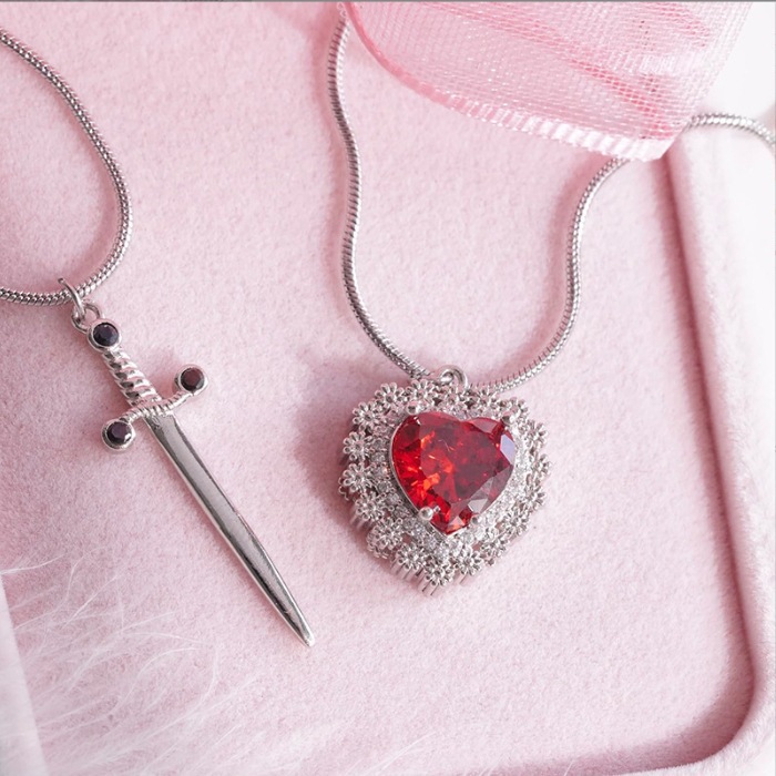 1 Piece Quantity Holiday, Daily, Selfie Occasion Wholesale Jewelry Casual Elegant Lady Geometric Heart Shape 304 Stainless Steel Copper Plating Necklace Cuban Link Chain Curb Chain Cable Chain
