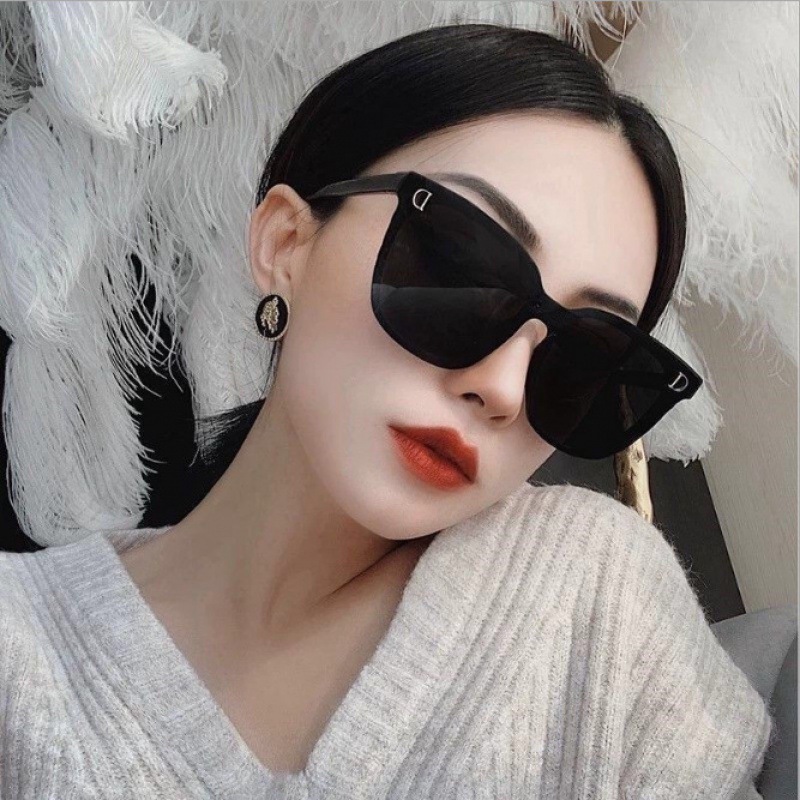 New women's sunglasses European and American fashion D letter square sunglasses driving UV protection sunglasses