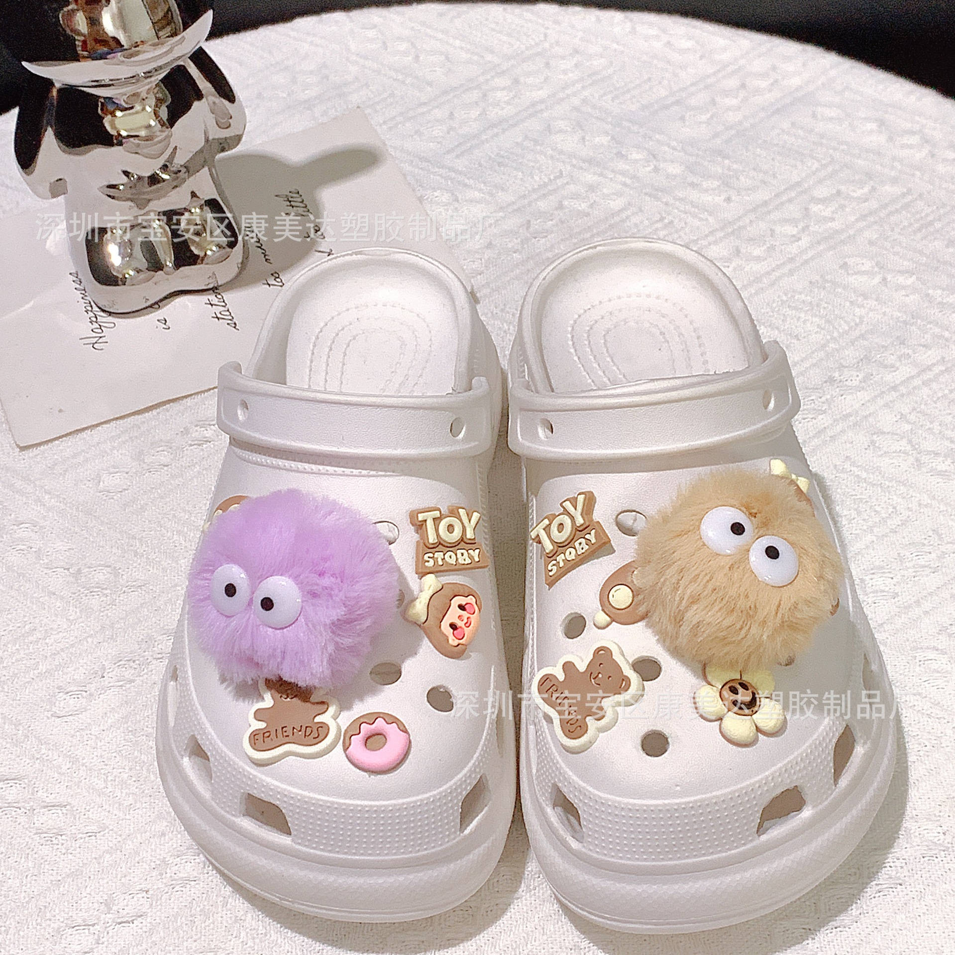 K37-보라색 다크 브라운 볼 베어 드롭 플라스틱 세트 (신발 제외)