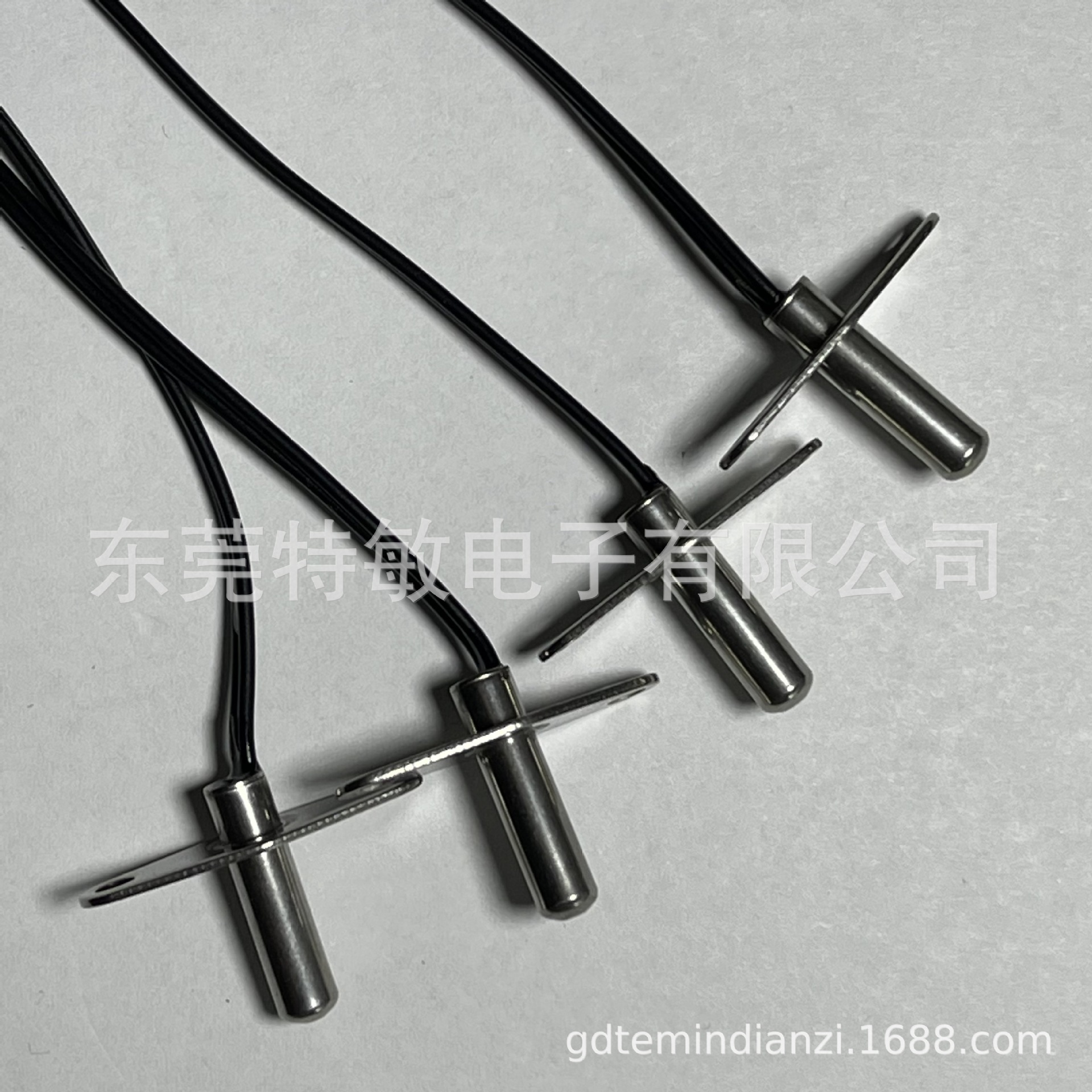 压缩机冰箱探头，不锈钢翅膀安装，5*20MM圆头，450MM长传感器