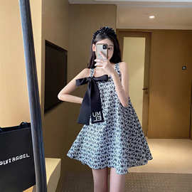 JK0378法式小香风吊带碎花连衣裙子女2026新款夏季独特漂亮收腰蓬