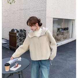 燕麦色短款连帽毛呢外套2025新款女秋冬季加厚韩系小个子呢子上衣